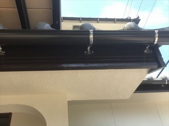 施工後の軒樋と鼻隠し