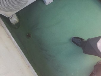 ベランダの排水口