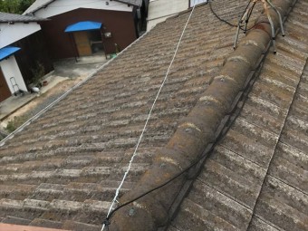 乾式コンクリート瓦の屋根