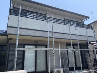 足場