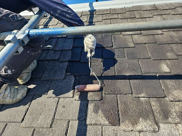 屋根塗装の下塗り