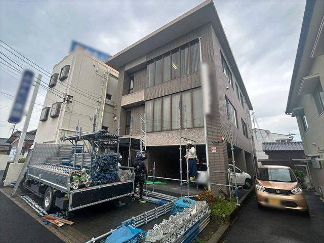 足場の設置