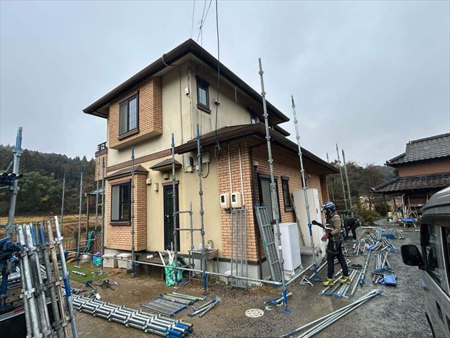 下松市の屋根・外壁塗装現場！足場と洗浄作業で仕上がりに差が出る