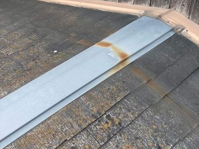 棟板金のサビ
