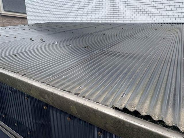 施工前のポリカ波板