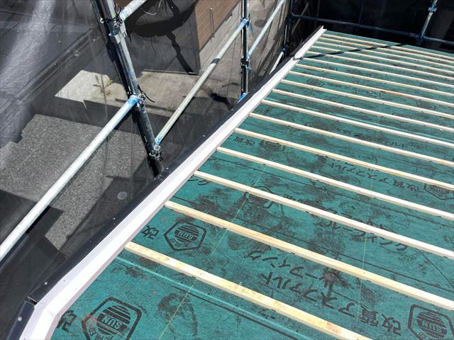 ケラバの捨て水切り