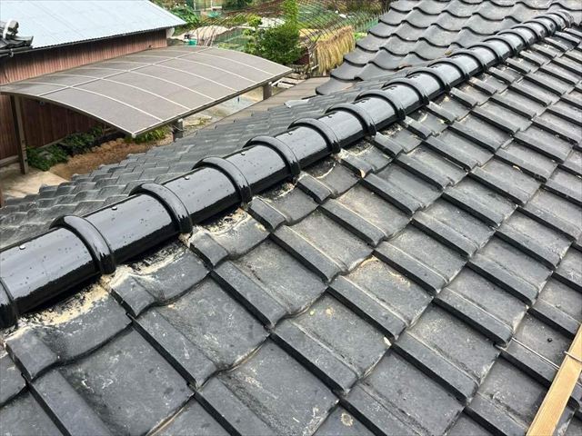 棟瓦の取り直し工事の施工後
