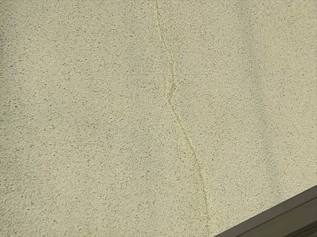 モルタル外壁のクラック