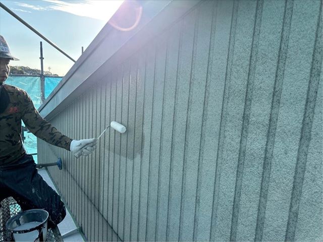 周南市で外壁塗装に無機塗料を選択！下塗りから中塗りまでの施工工程を解説