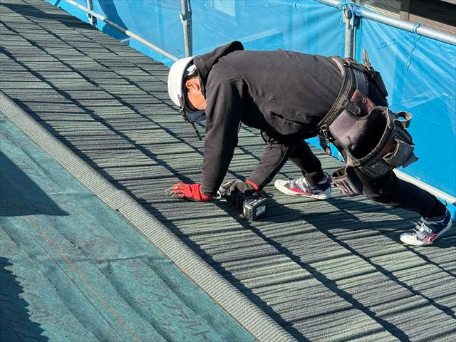 屋根材コロナの施工