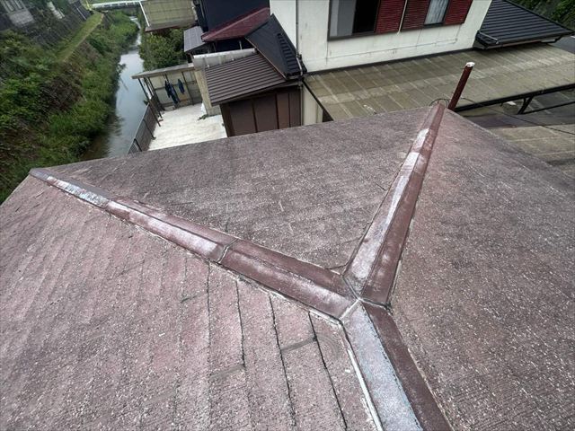 施工前の棟板金