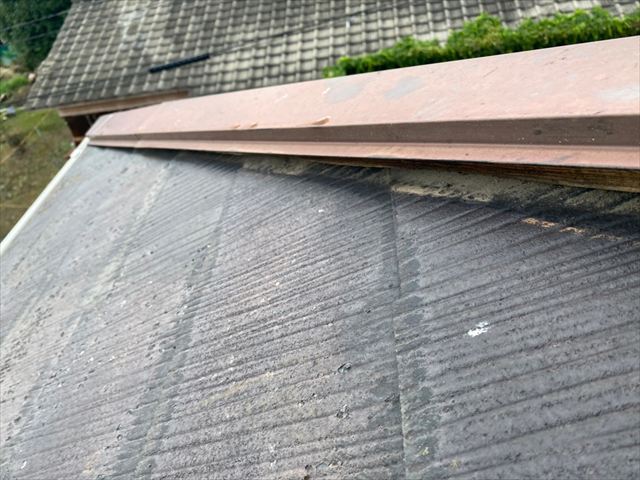 棟板金の剥がれ
